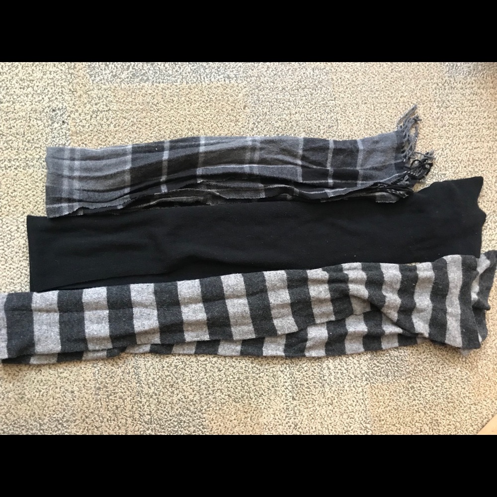 Scarfs